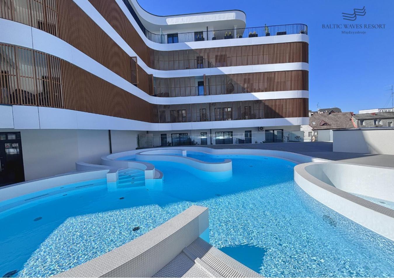 Baltic Waves Resort & Spa Miedzyzdroje مينززدرويه المظهر الخارجي الصورة
